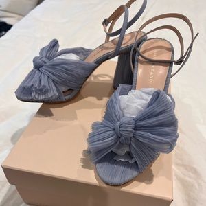 NEW Loeffler Randall Camellia bow heels sz 6.5 in Blue